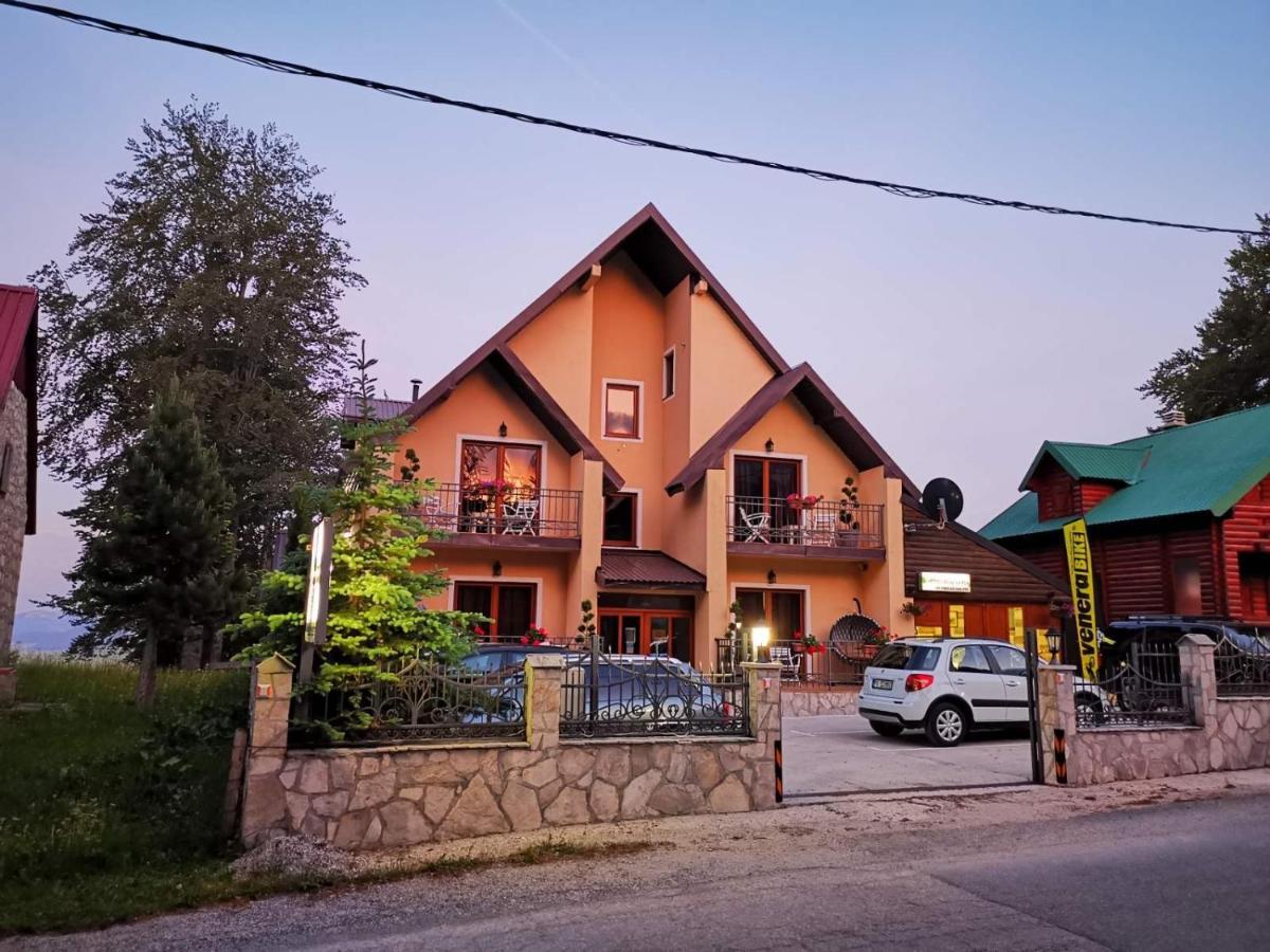 Gorska Vila Apartments Zabljak  Ngoại thất bức ảnh