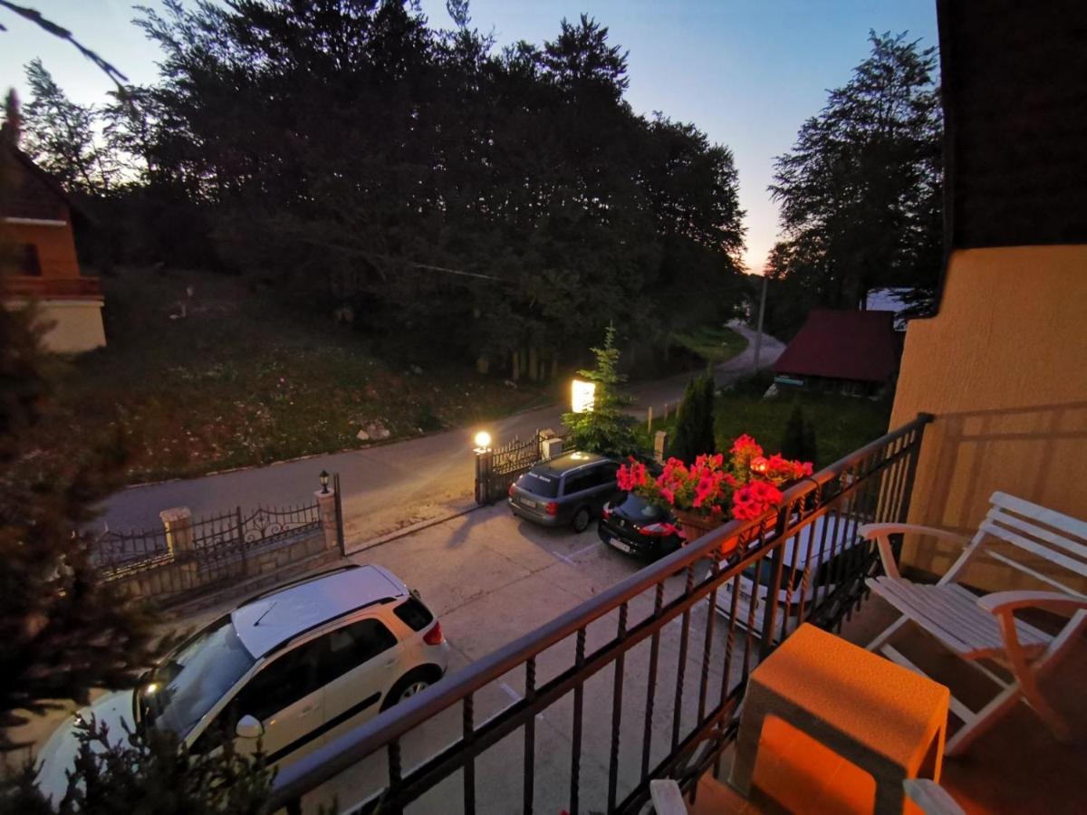 Gorska Vila Apartments Zabljak  Ngoại thất bức ảnh