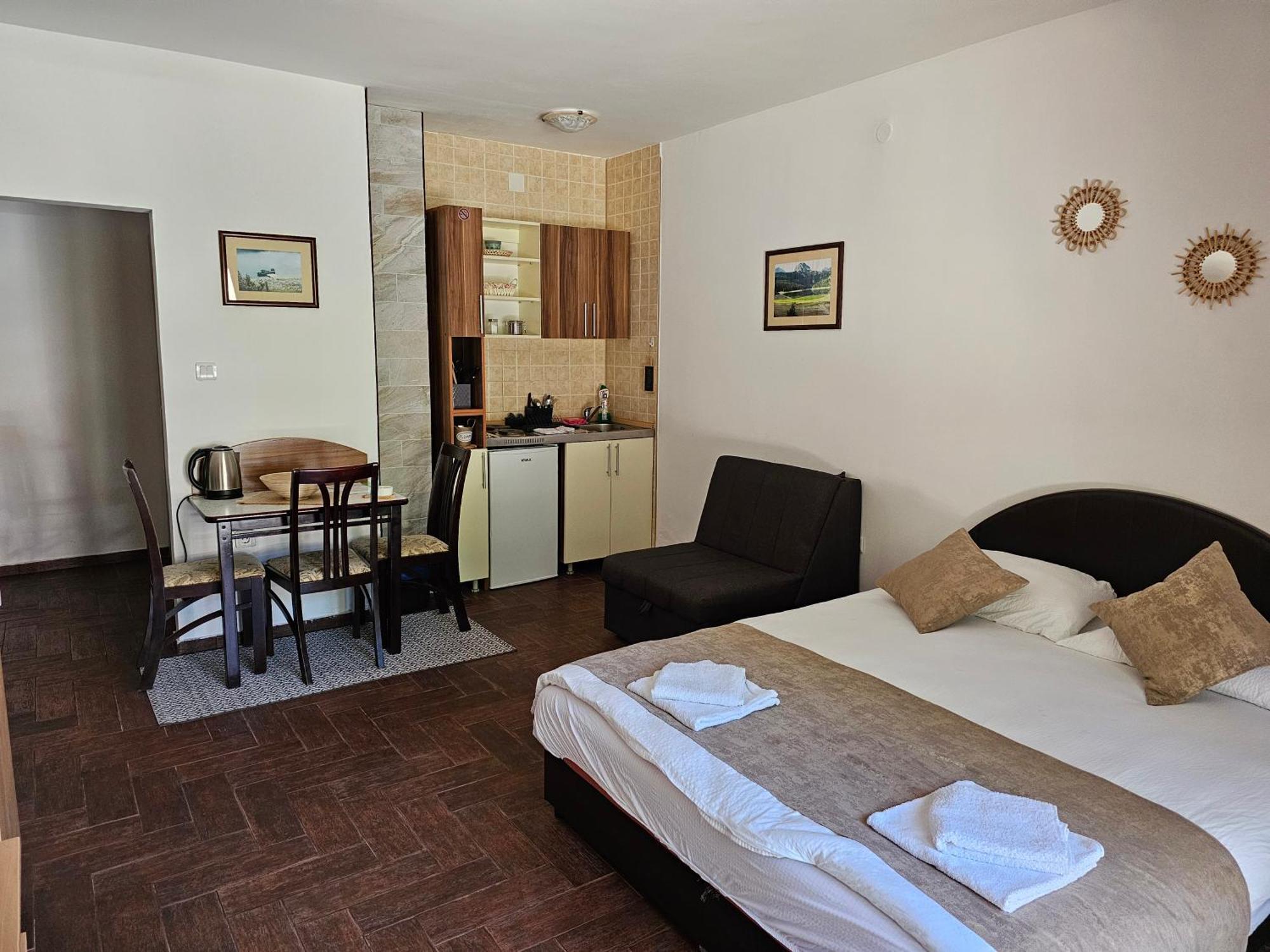 Gorska Vila Apartments Zabljak  Ngoại thất bức ảnh