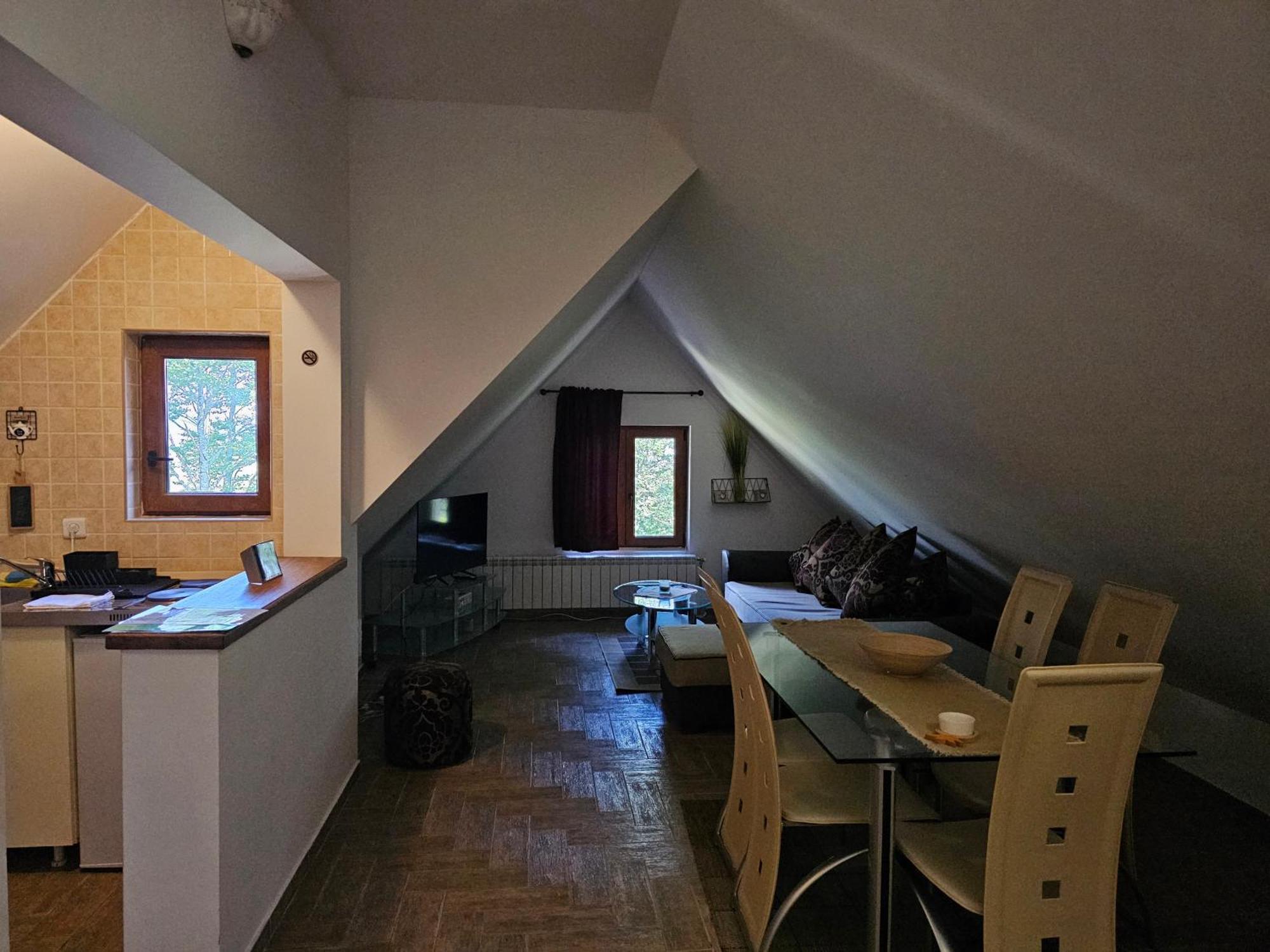Gorska Vila Apartments Zabljak  Ngoại thất bức ảnh