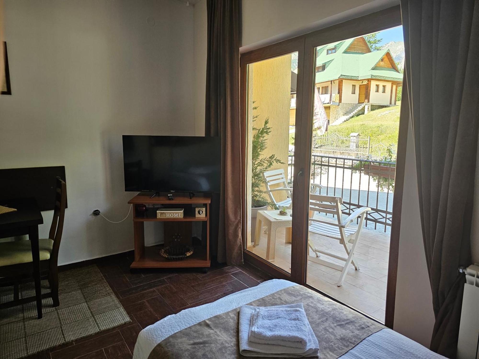 Gorska Vila Apartments Zabljak  Ngoại thất bức ảnh